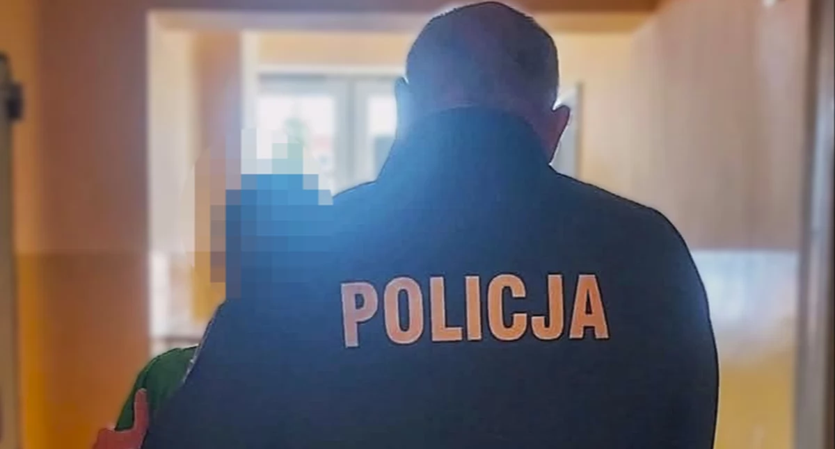Skazany za przestępstwa seksulane w rękach policjantów!