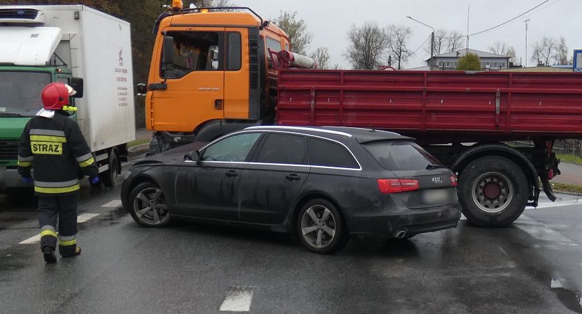 Kościerzyna. MAN zderzył się z audi