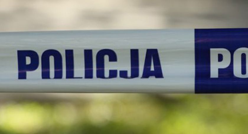 Stara Kiszewa. 19-latek mercedesem uderzył w budynek mieszkalny