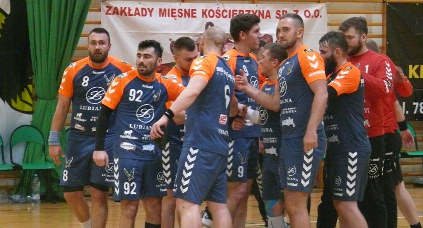 Zwycięstwo piłkarzy ręcznych Sokoła Kościerzyna w derbach Kaszub