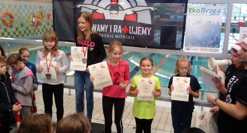 Nowy klub pływacki UKS Wodniacy Garczyn i pierwsze sukcesy 
