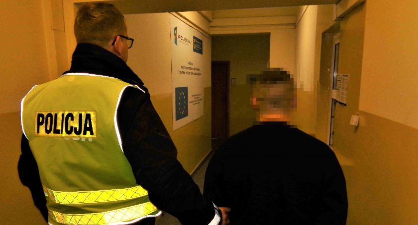 Policyjny pościg za złodziejami samochodu - w Kościerzynie odzyskano skradzione w Gdyni renault