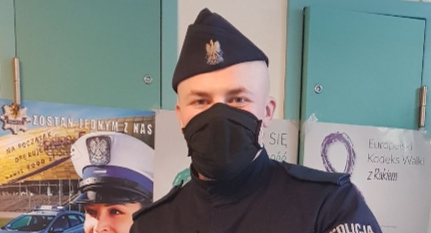 Funkcjonariusz zachęcał do pracy w Policji