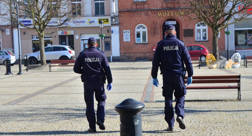 Majówka za pasem - policjanci sprawdzą, czy przestrzegamy obostrzeń