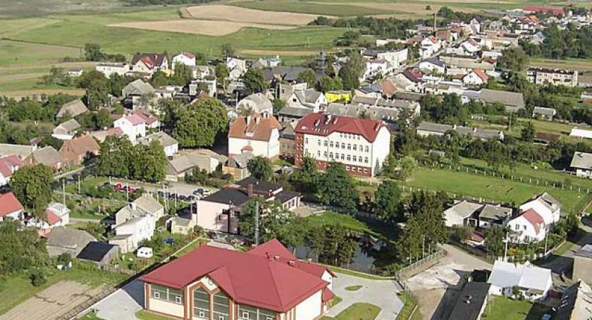 Karsin. Niefortunny upadek 11-latki