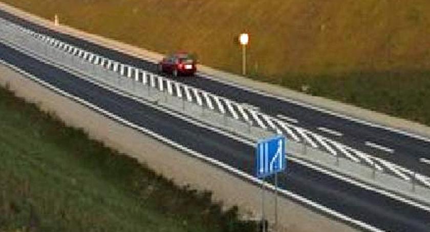 Wojewoda wstrzymuje zezwolenie na budowę obwodnicy. GDDKiA uspokaja - nie ma to istotnego znaczenia