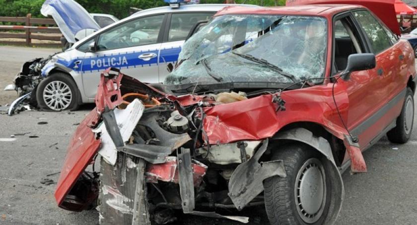 Jest wyrok dla pijanego pirata drogowego, który staranował cztery pojazdy