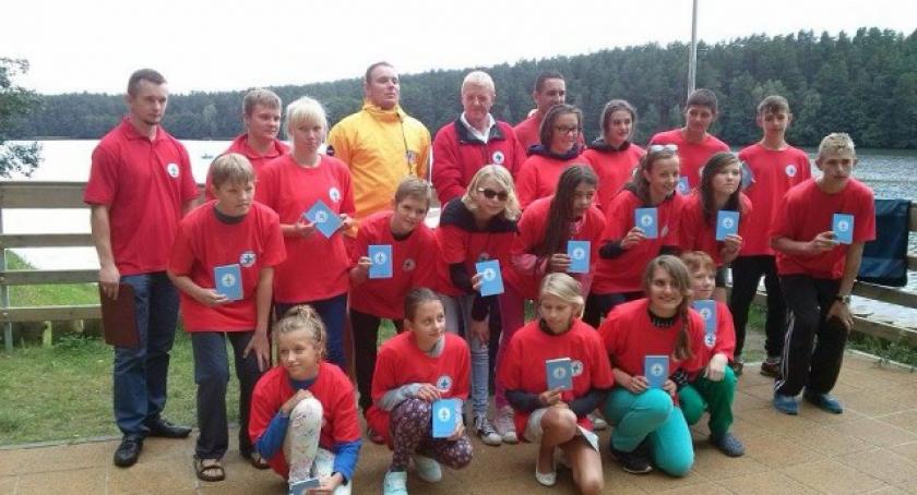 Garczyn. 17 nowych ratowników WOPR-u złożyło ślubowanie