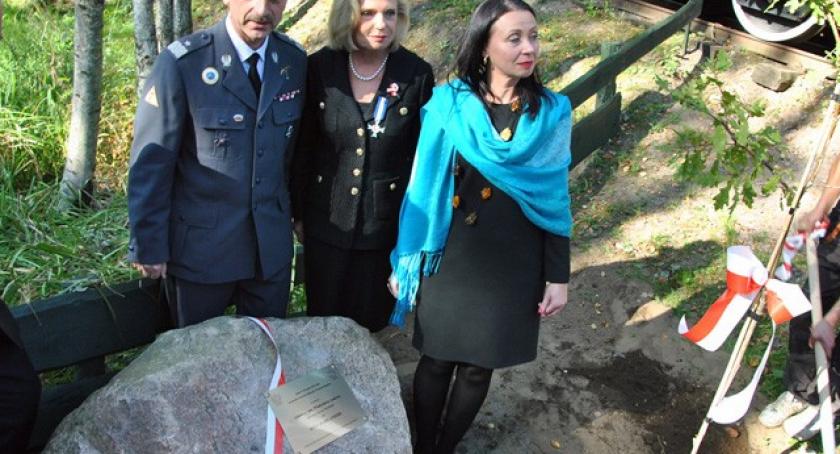 Szymbark. Córka gen. Andersa na dorocznym zjeździe Sybiraków