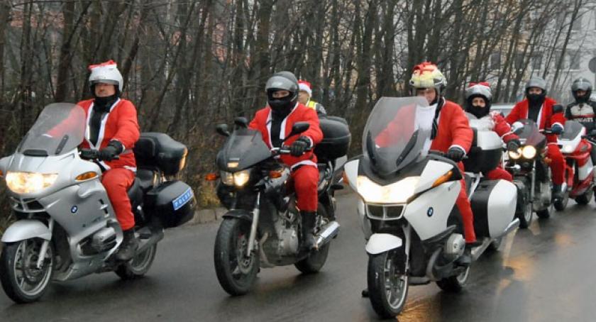 Mikołaje na motocyklach opanowały Kościerzynę