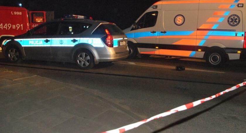 Na hulajnodze wprost pod nadjeżdżający samochód 