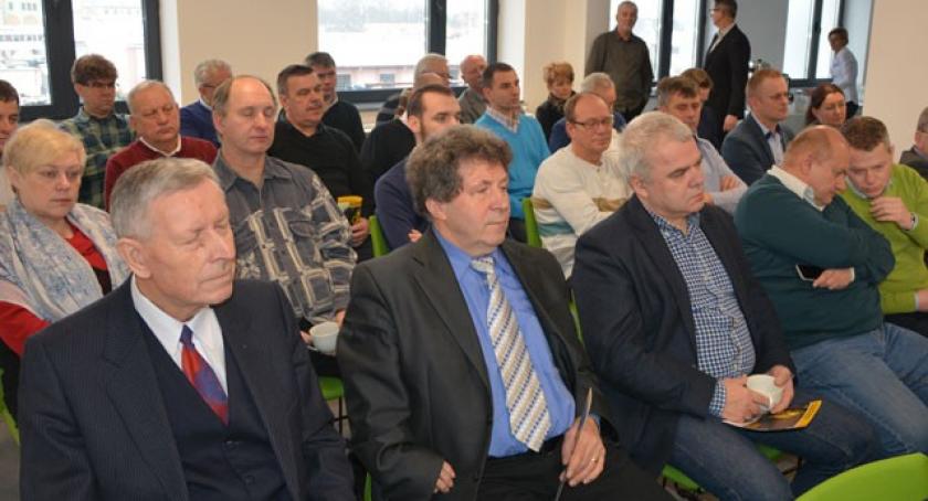 Zmiany ws. odbioru odpadów. Przedsiębiorcy pytają, Związek Gmin Wierzyca odpowiada