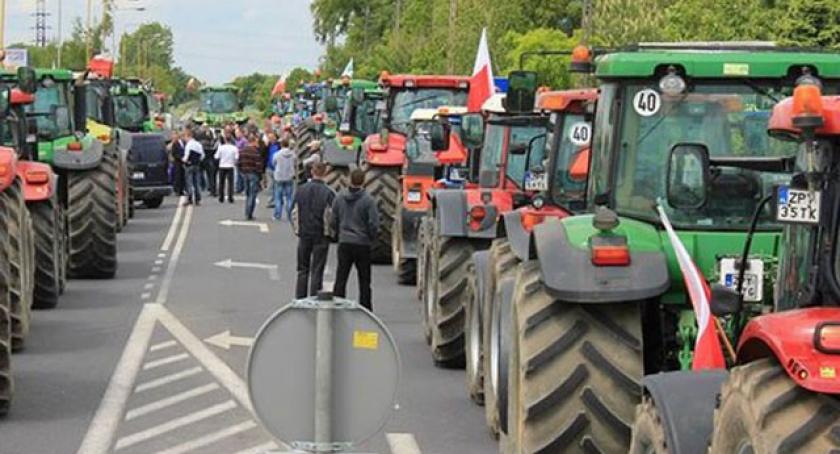 Liniewo. Kościerscy rolnicy dołączają do protestu 