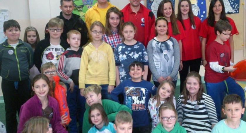 Gdy tafla lodu pęka... - ratownicy edukowali najmłodszych