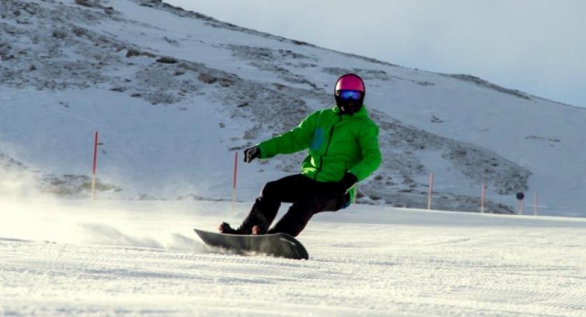 Koszałkowo. Weź udział w dniu otwartym szkoły snowboardowej 