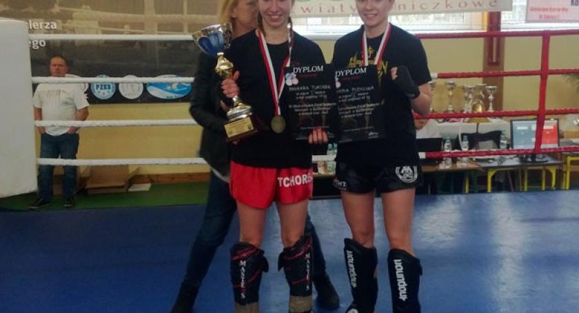 Champion Kościerzyna z medalami Mistrzostw i Pucharu Polski