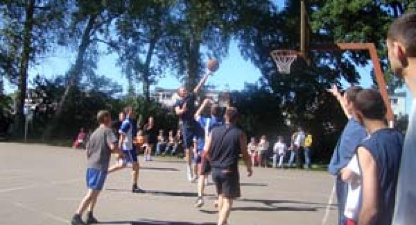 Streetball w Lubaniu. Walczyli o Puchar Proboszcza