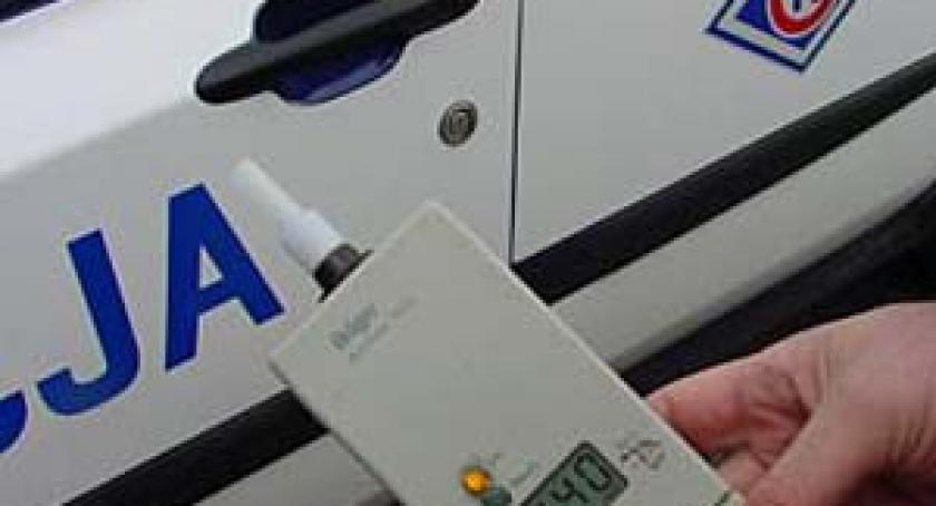 Nieletni amatorzy piwa zatrzymani w Noc Świętojańską 