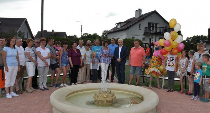 Nowa Karczma. Piknik rodzinny - bawili się i pomagali