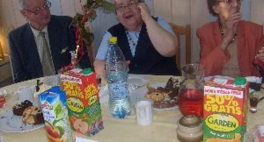 Odznaczenia i... przednia zabawa. Dzień Seniora w Garczynie