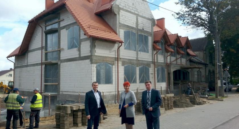 Karsin. Zakończono pierwszy etap przy rozbudowie Urzędu Gminy