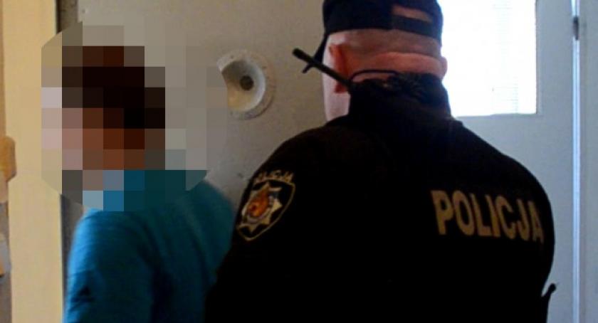 Kościerzyna. Napadł na stację, pijany uciekał kradzionym samochodem - trafił w ręce policji