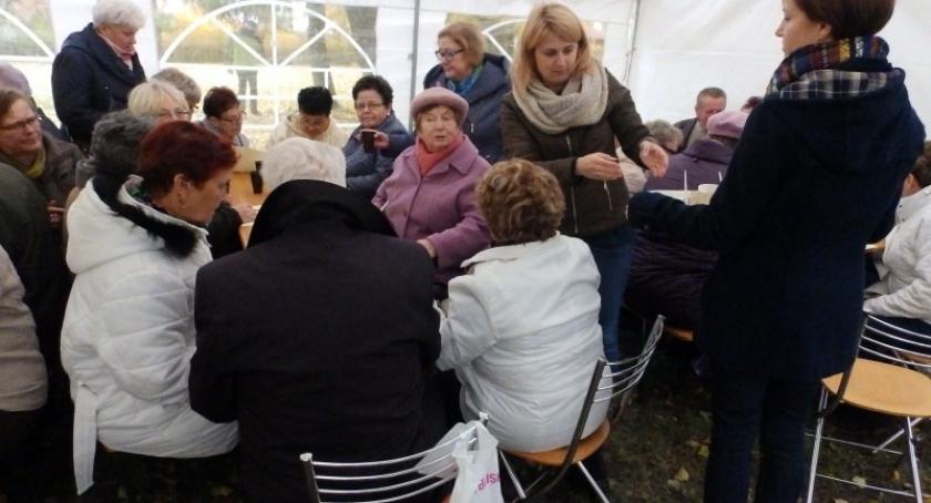 Kościerzyna. Seniorzy spotkali się na pikniku w MOPS-ie