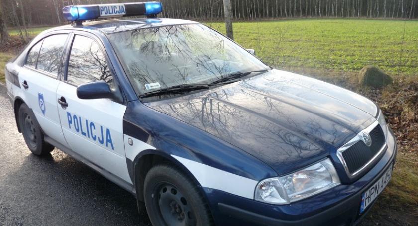 Policjanci skarżą się, że muszą sami wymieniać wycieraczki 