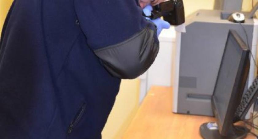 Kościerzyna. 20-latek ukradł telefon - szybko trafił w ręce policji