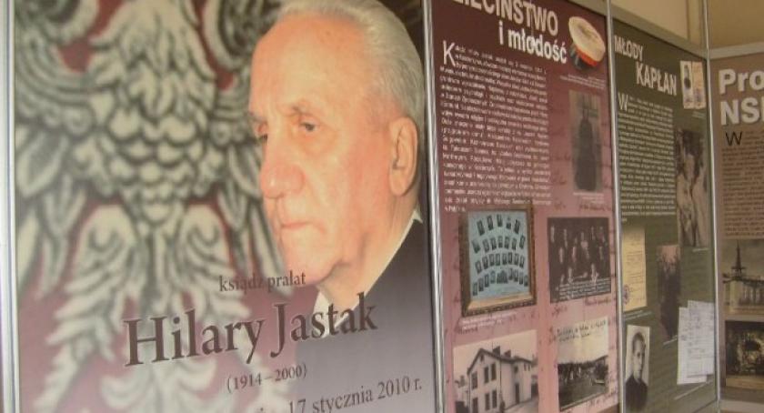 Hilary Jastak w Muzeum Ziemi Kościerskiej
