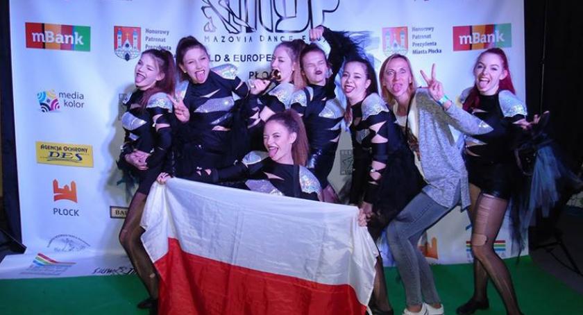 Karsin. Tancerze z grupy Paradise z tytułami Wicemistrza Europy