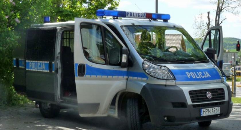 Wypadek w Kościerskiej Hucie. Jedna osoba w szpitalu