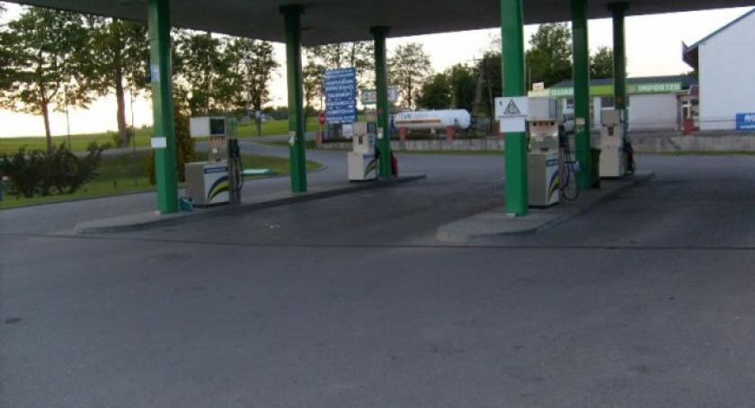 W wakacje paliwo będzie droższe