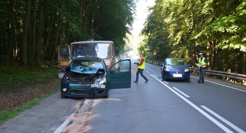 Zderzenie trzech pojazdów na K20