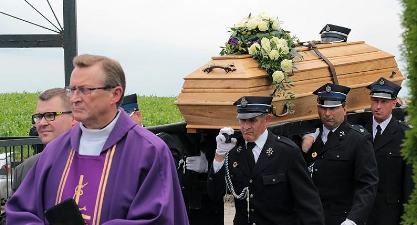 Osowo. Tłumnie pożegnano śp. Jana Narlocha