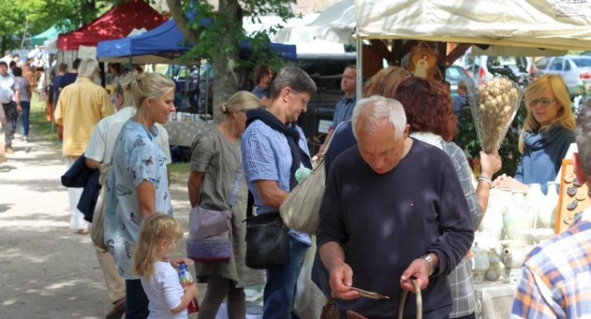 Wdzydze Kiszewskie. Pierwszy dzień jarmarku już za nami