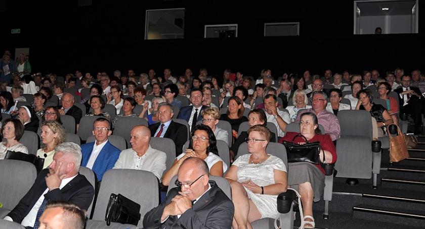 Wkrótce pierwszy dzwonek. Dyrektorzy szkół spotkali się na konferencji