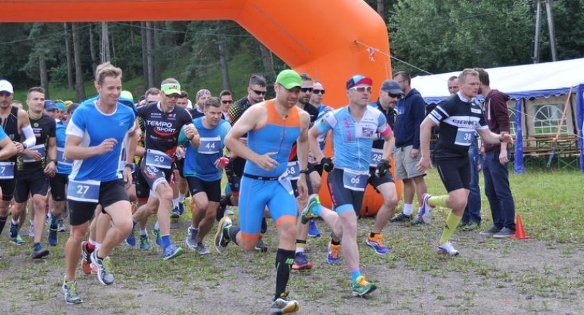Lubisz biegać i jeździć na rowerze? Sprawdź się w duathlonie!