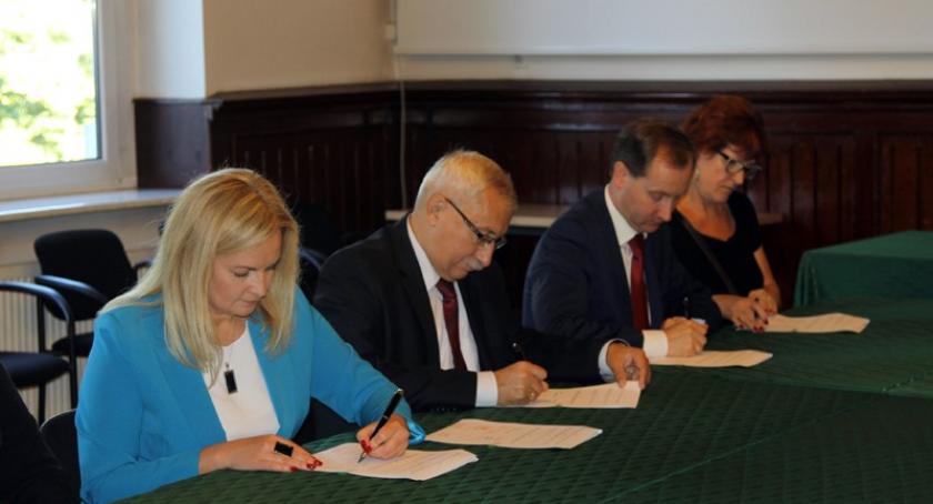 Powiat wspólnie z gminami chce modernizować i budować drogi