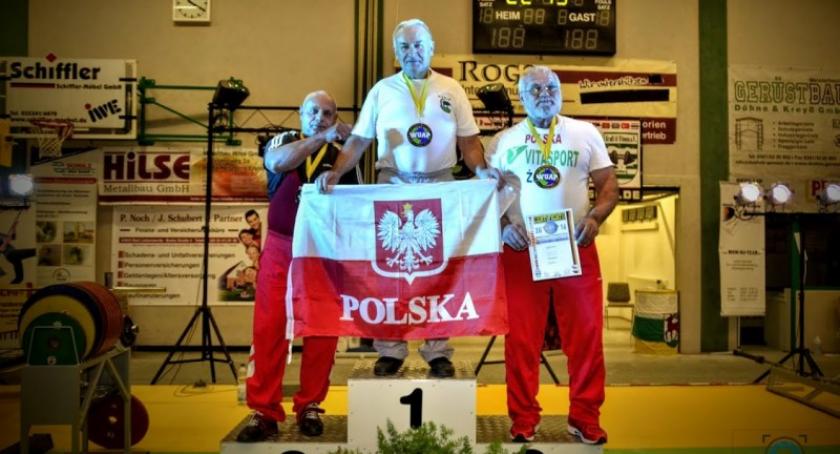 Marian Knuth ze złotem i nowym rekordem świata w martwym ciągu