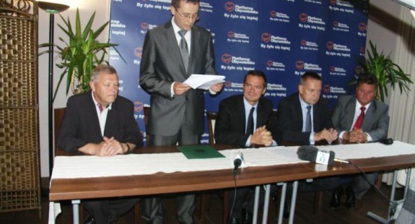 PO nie popiera skazanych