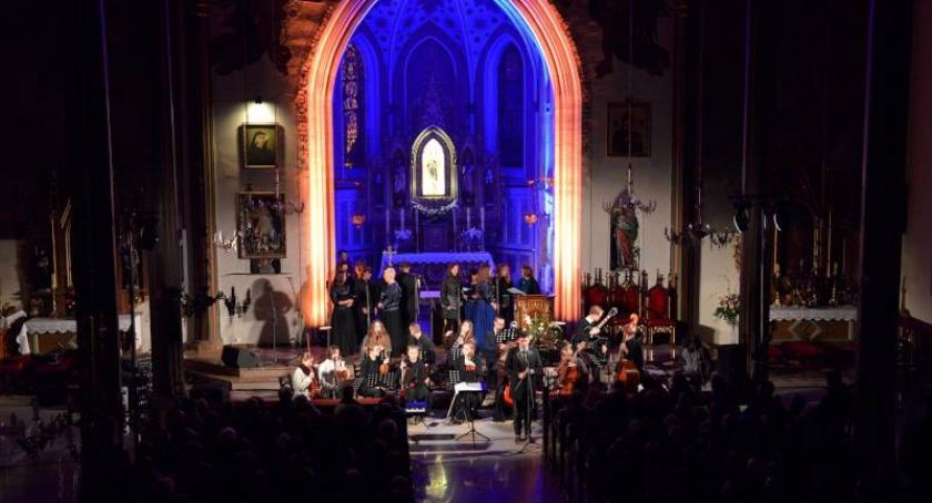 Lipusz. Wyjątkowy koncert Lęborskiej Orkiestry Kameralnej
