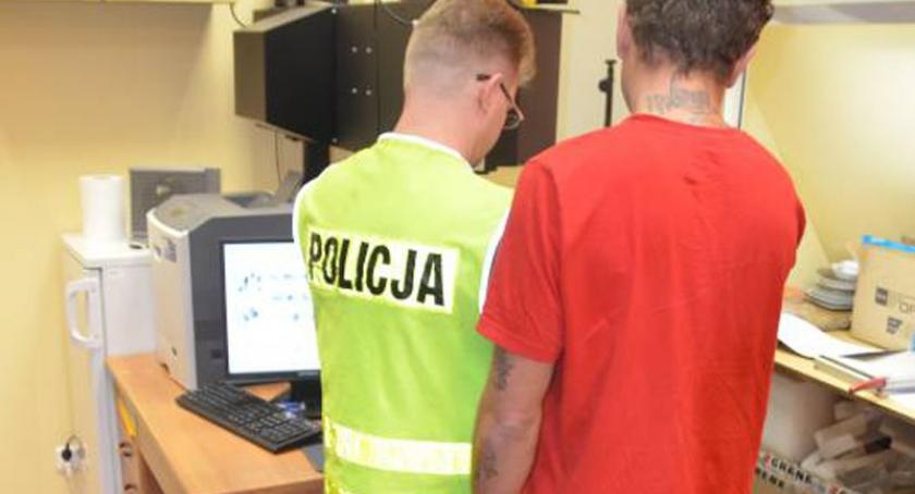32-latek odpowie za kradzież z włamaniem - najbliższe miesiące spędzi w areszcie