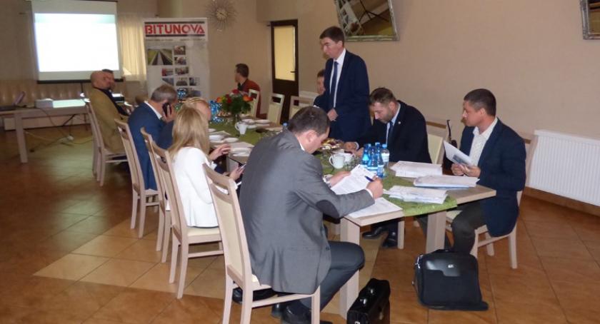 Karsin. Samorządowcy dyskutowali na temat reformy oświaty
