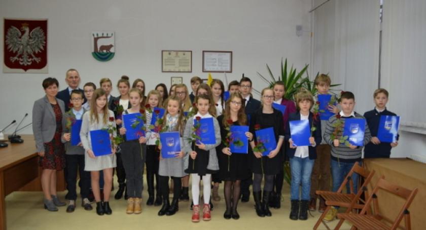 Gm. Kościerzyna. Nagrodzono najzdolniejszych uczniów i studentów