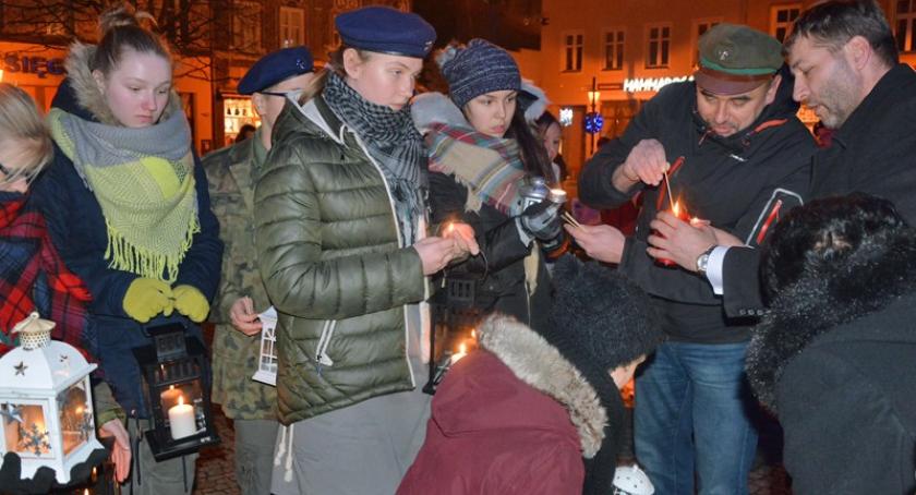 Betlejemskie Światełko Pokoju rozświetliło Serce Kaszub