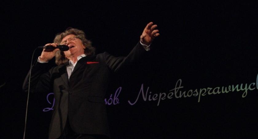 Zbigniew Wodecki gwiazdą Dnia Osób Niepełnosprawnych