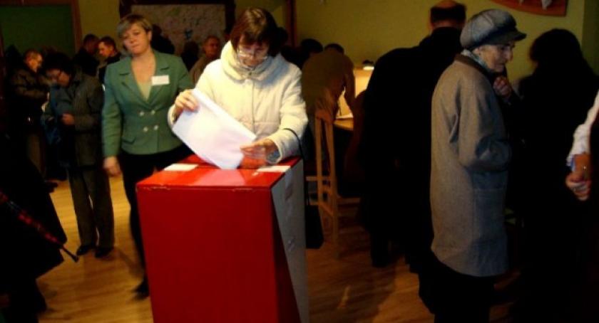 Liniewo. Warczak i Hinc w II turze. Oficjalne wyniki wyborów