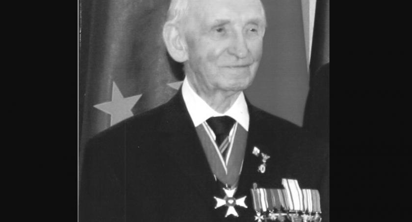 Pożegnano przedwojennego członka Hufca Kościerzyna dha Franciszka Szutę