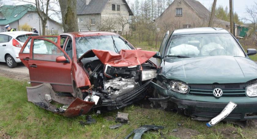 Mały Klincz. Zderzenie trzech pojazdów - cztery osoby w szpitalu